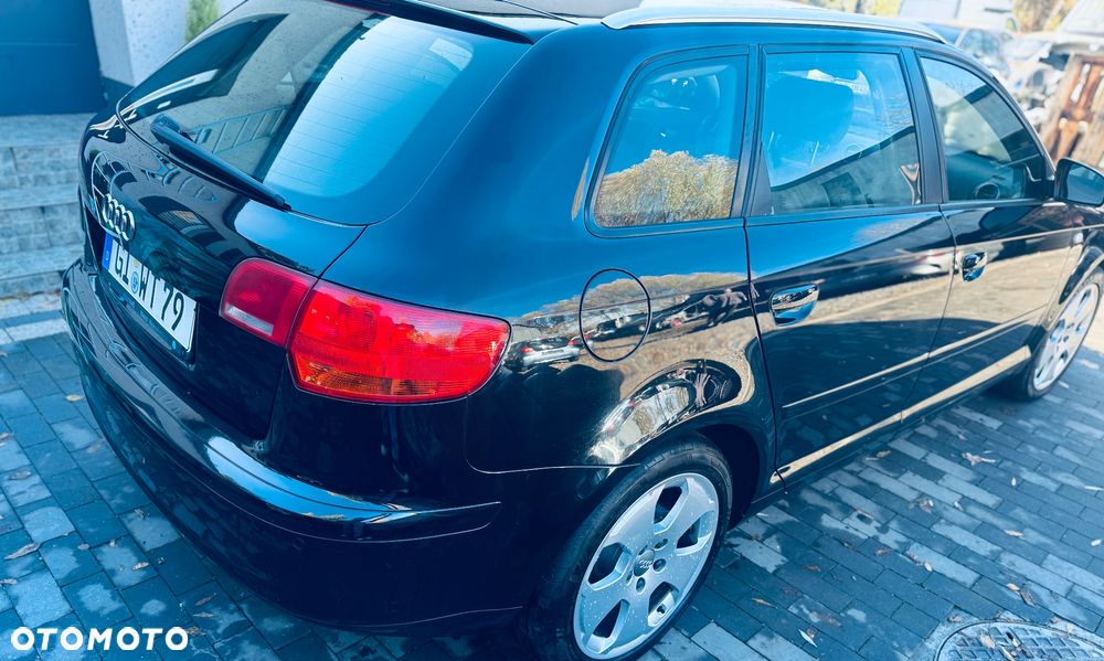 Audi A3 Sportback 2.0 TDI Ambiente - 8