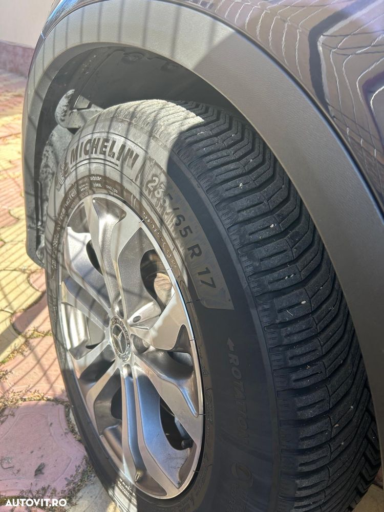Mercedes-Benz GLC 250 4MATIC - 16