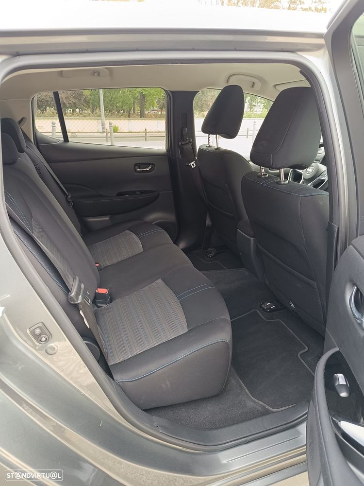 Nissan Leaf 40 kWh Tekna - 23