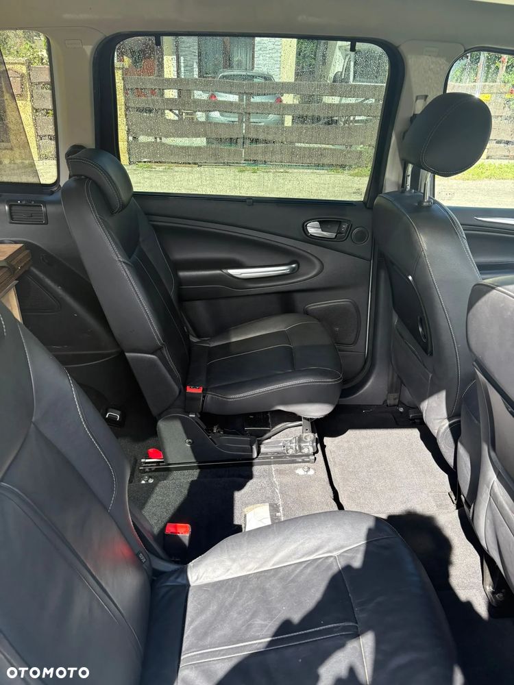 Ford Galaxy 2.0 TDCi Titanium - 21