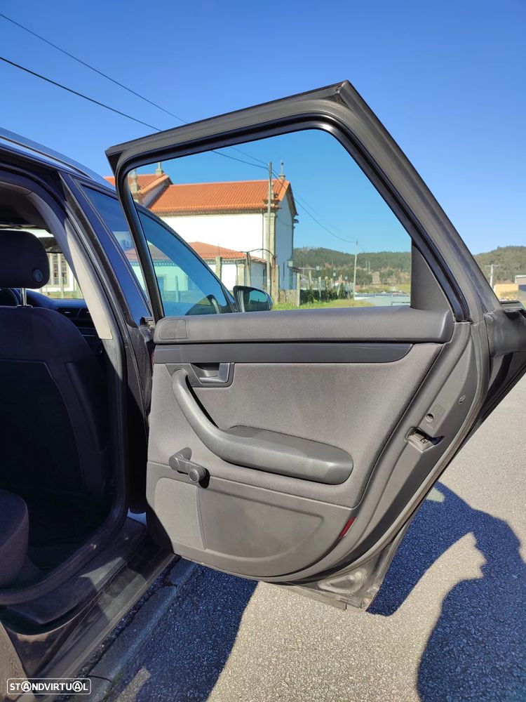 Audi A4 Avant 1.9 TDI - 8