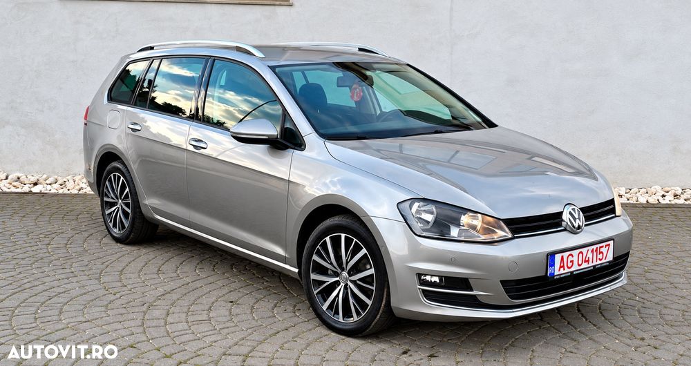 Volkswagen Golf - 3