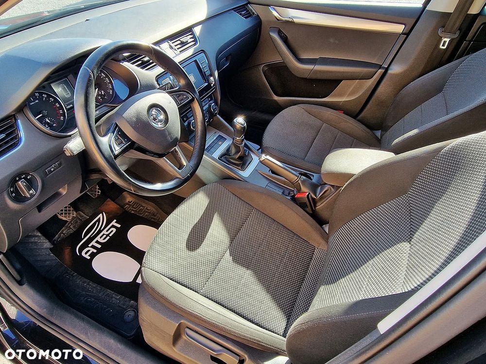 Skoda Octavia - 10