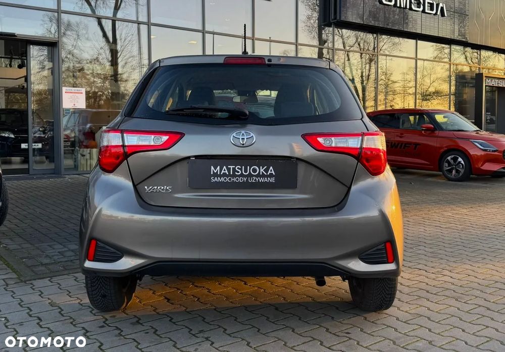 Toyota Yaris 1.5 Premium - 5