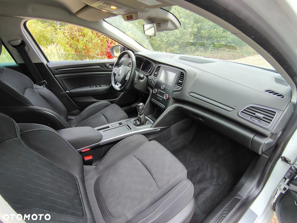 Renault Megane - 5
