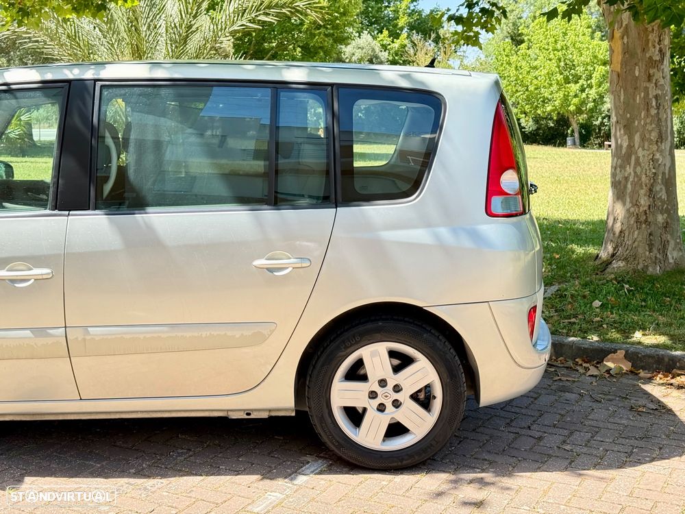 Renault Espace 2.2 dCi Authentique - 3