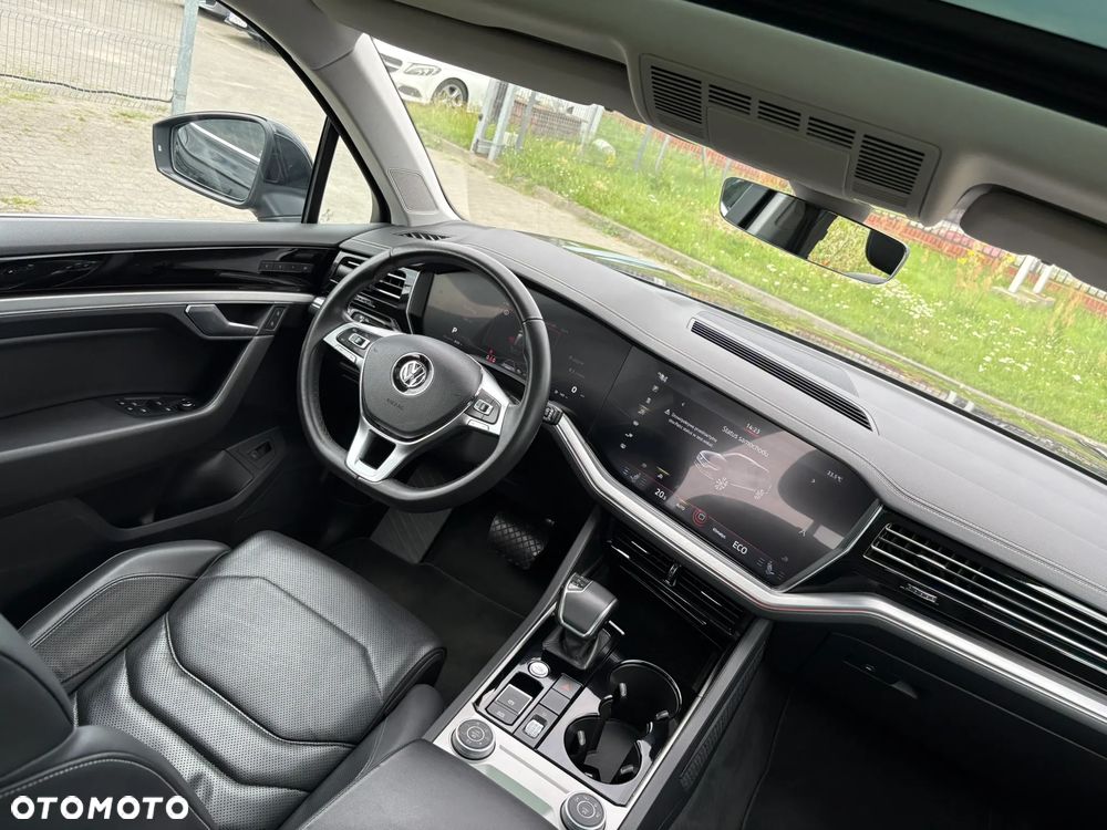 Volkswagen Touareg 3.0 V6 TDI SCR 4Mot - 31