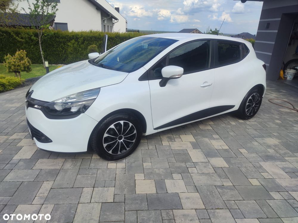 Renault Clio 1.2 16V Intens - 1