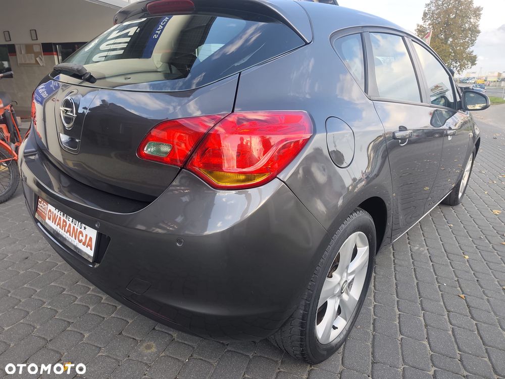 Opel Astra - 4
