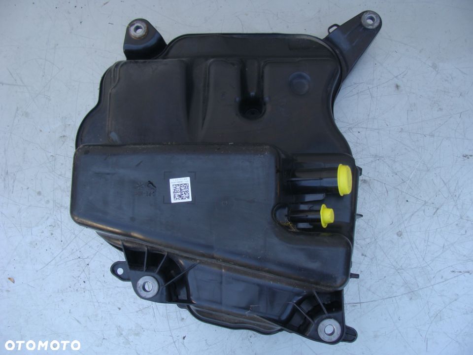 AUDI A6 C8 ZBIORNIK POMPA ADBLUE 4K0131878J - 2