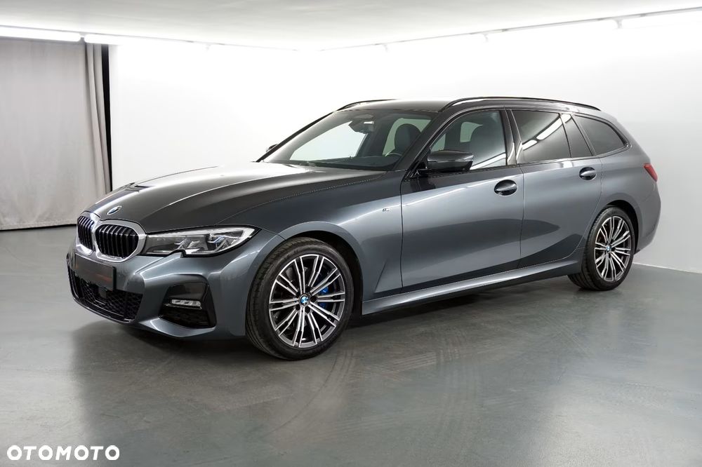 BMW Seria 3 330i xDrive M Sport sport - 1