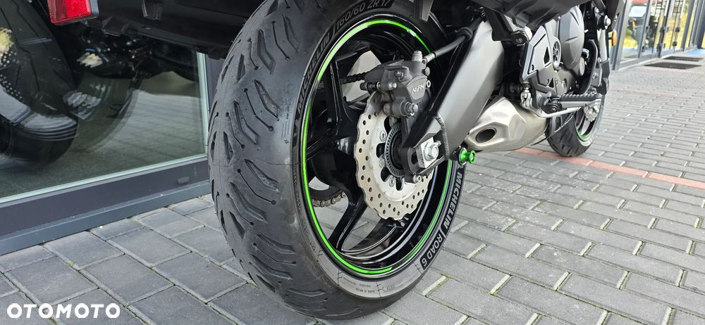 Kawasaki Versys 650 - 14