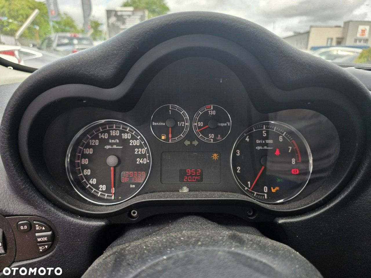 Alfa Romeo 147 1.6 Twin Spark 16V - 8
