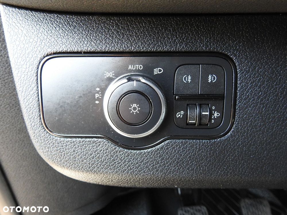 Mercedes-Benz SPRINTER 314 FURGON CHŁODNIA  4*C TEMPOMAT KLIMATYZACJA  140KM - 31