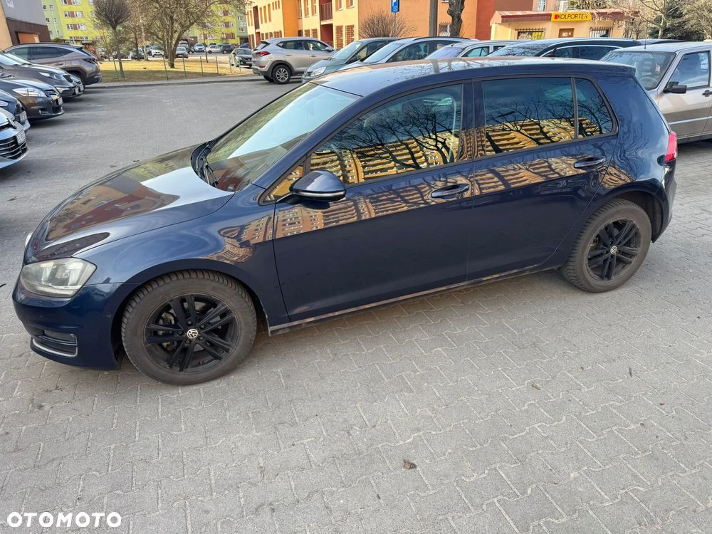 Volkswagen Golf 2.0 TDI (BlueMotion Technology) DSG Highline - 4