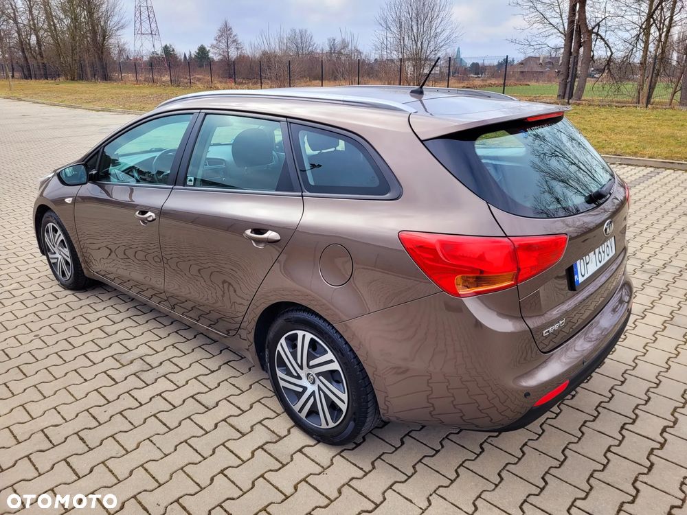 Kia Ceed 1.4 CVVT - 4