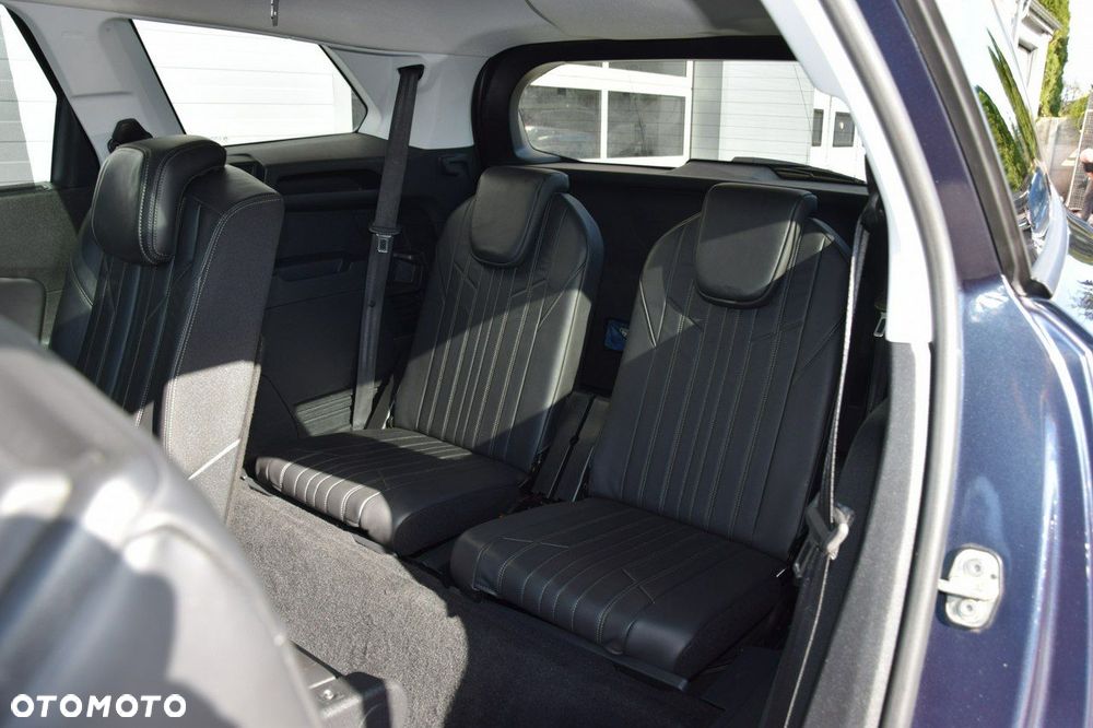 Peugeot 5008 - 26