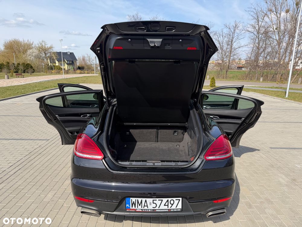 Porsche Panamera Platinum Edition - 29