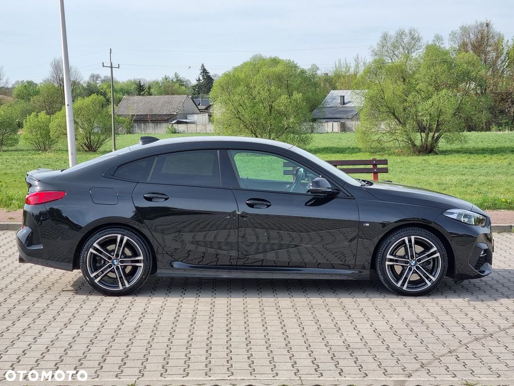 BMW Seria 2 220d xDrive - 15