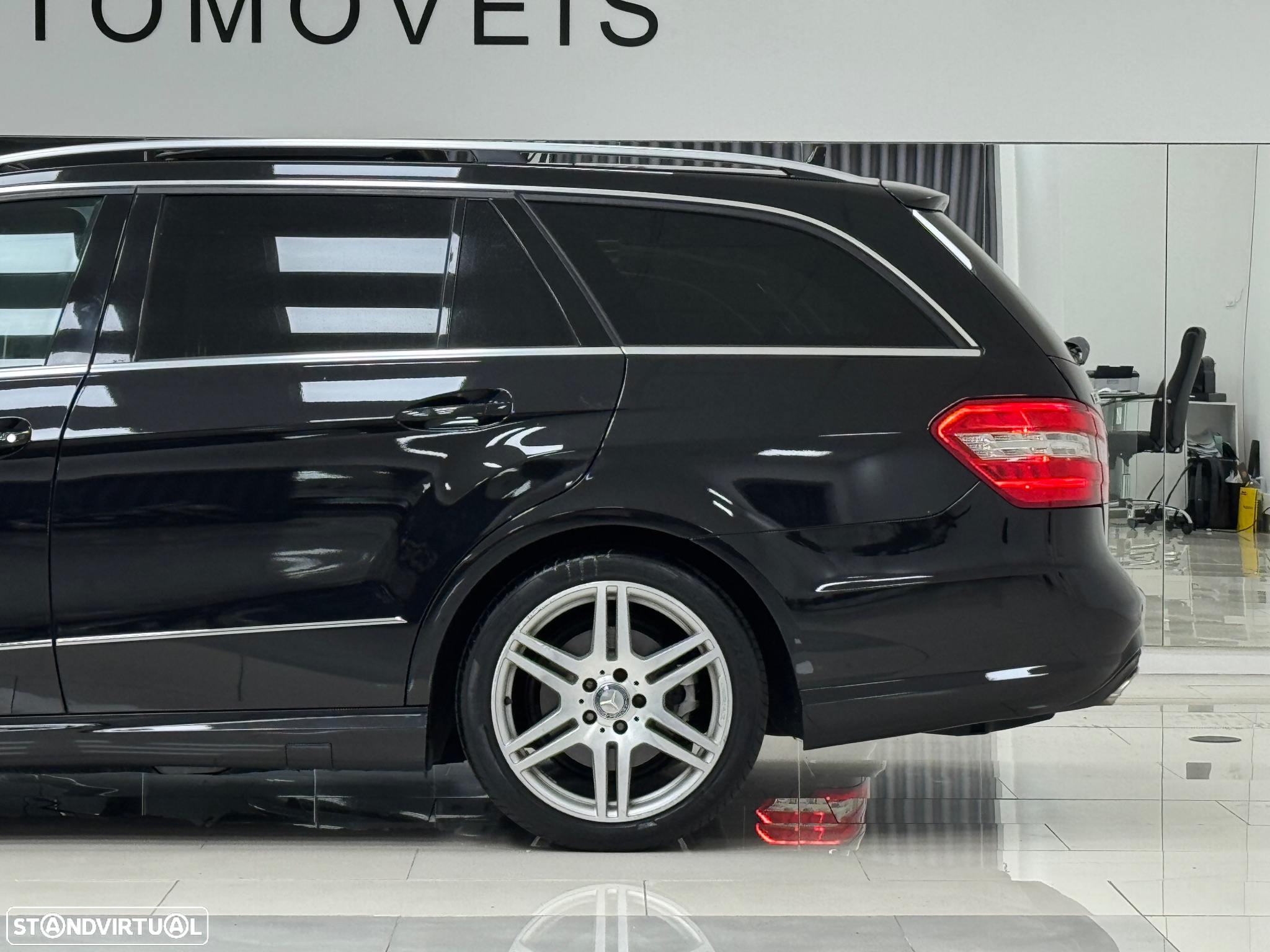 Mercedes-Benz E 300 Bluetec Hybrid Avantgarde - 9