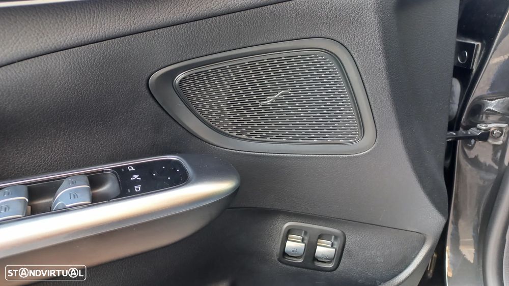 Mercedes-Benz C 300 e T 9G-TRONIC AMG Line - 18