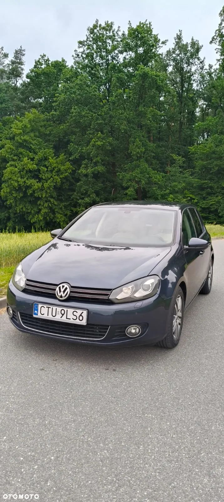 Volkswagen Golf VI 1.6 TDI Highline - 1