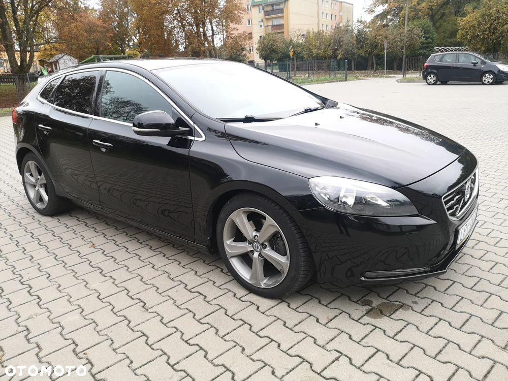 Volvo V40 T3 Momentum - 2
