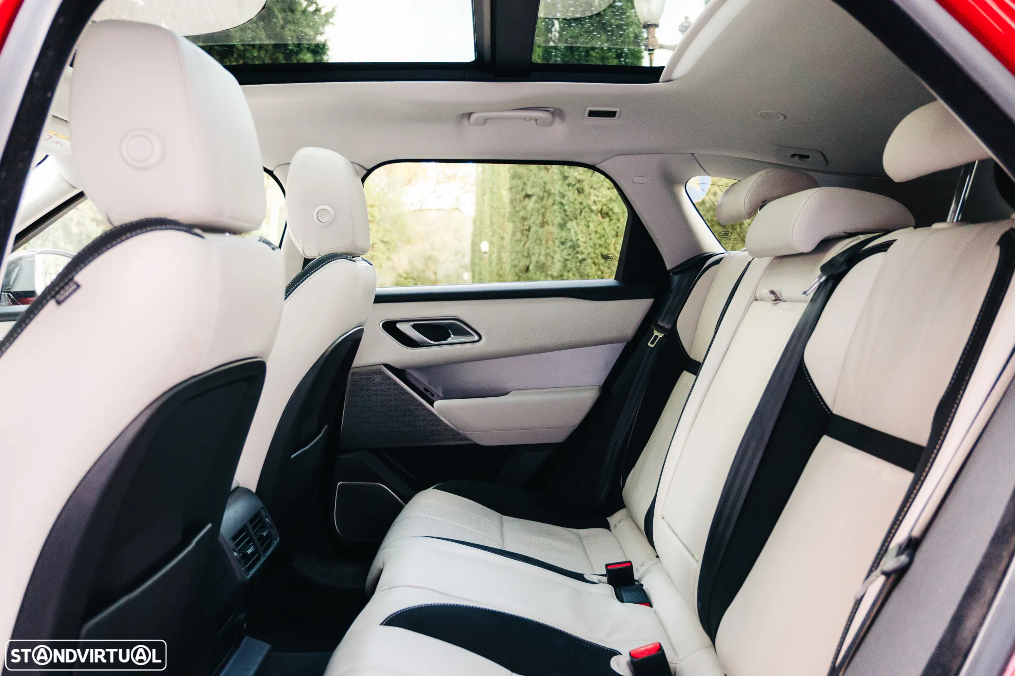 Land Rover Range Rover Velar 2.0 P400e AWD R-Dynamic - 50