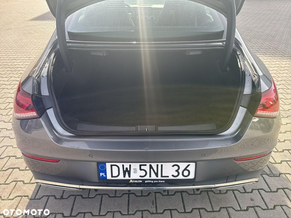 Mercedes-Benz CLA - 16