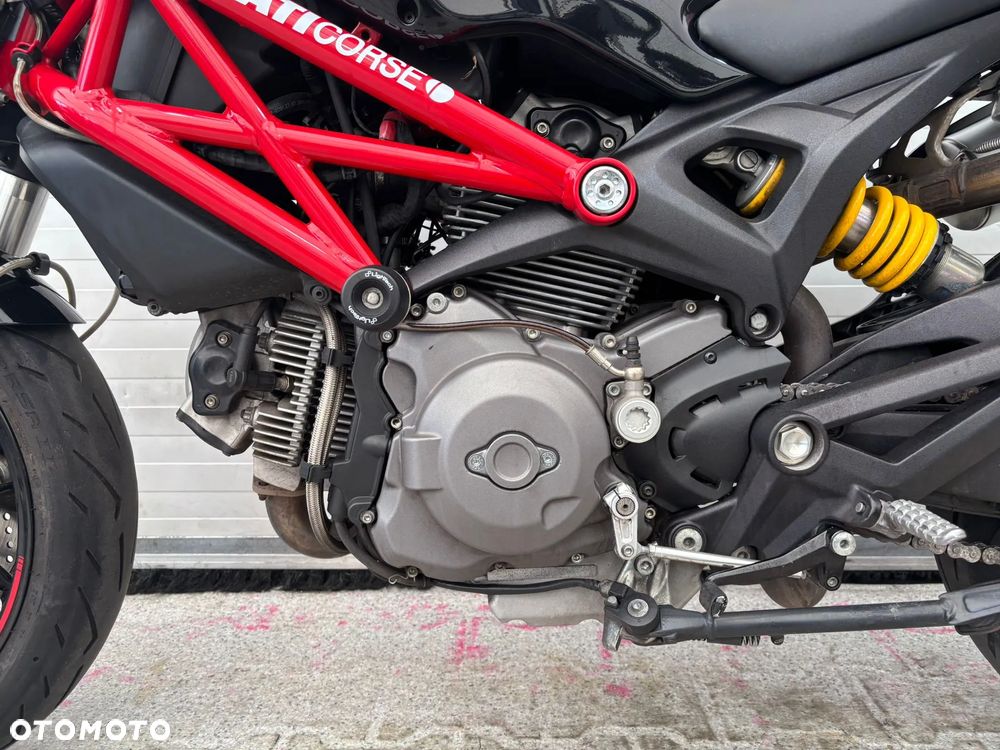 Ducati Monster - 19