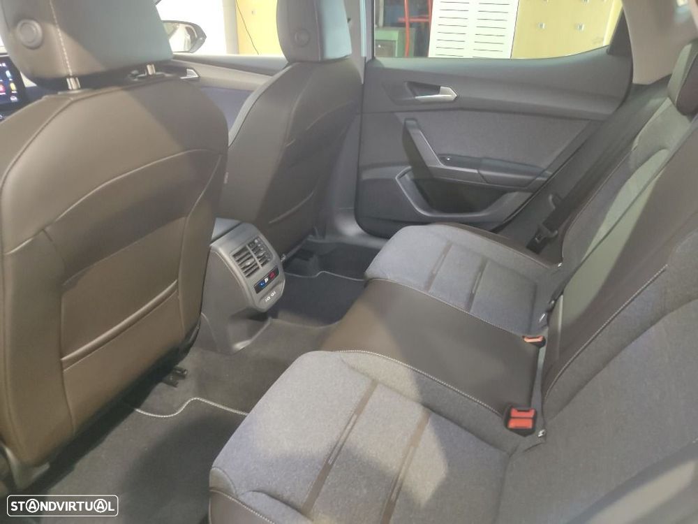 SEAT Leon 1.4 e-Hybrid FR DSG - 12