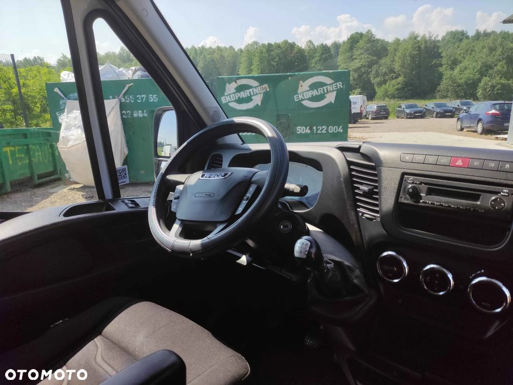 Iveco Daily 35S15 - 13