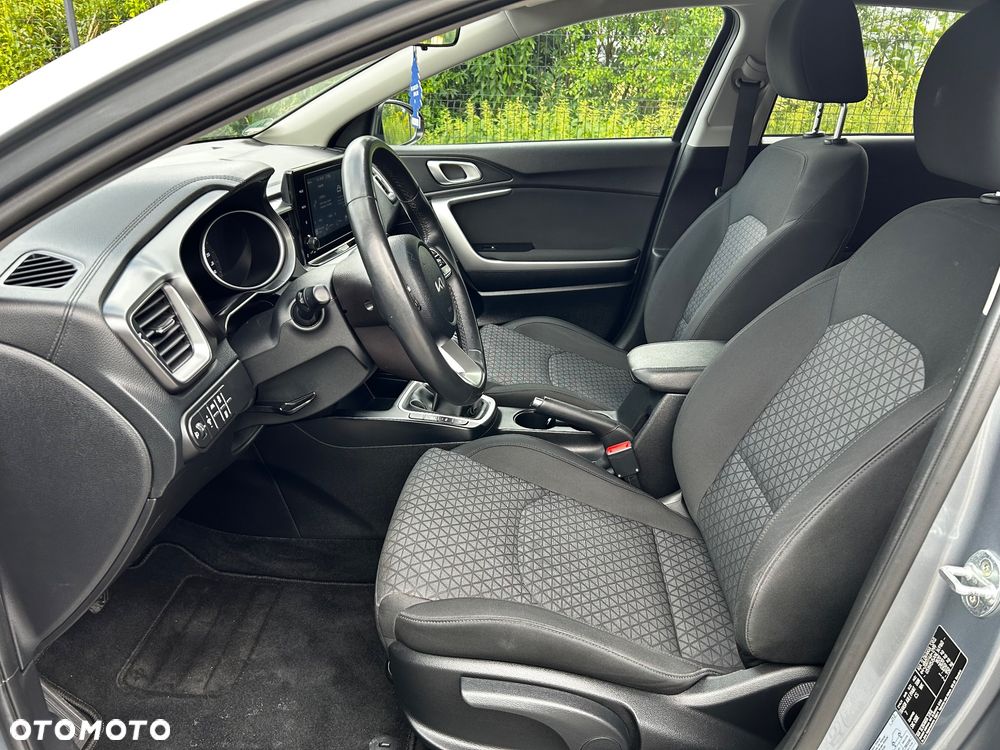 Kia Ceed 1.5 T-GDI OPF Vision - 31