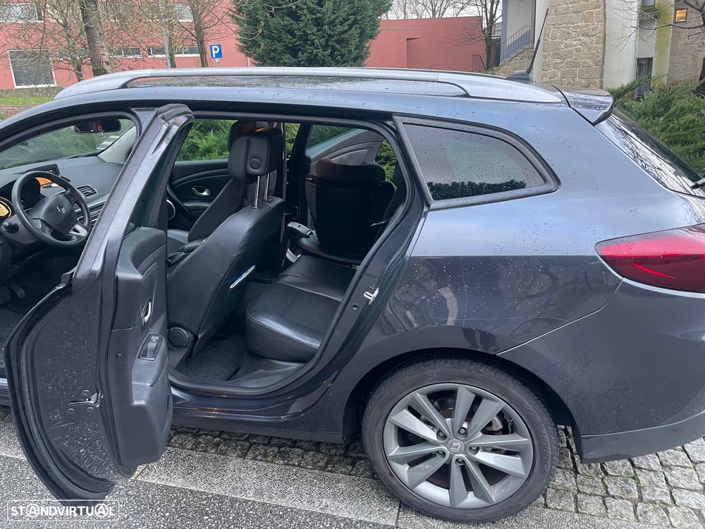 Renault Mégane Sport Tourer - 27