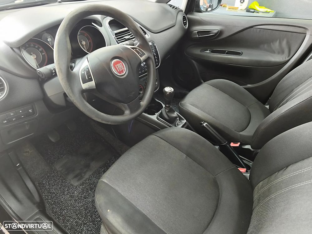 Fiat Punto 1.3 M-Jet Lounge S&S - 6