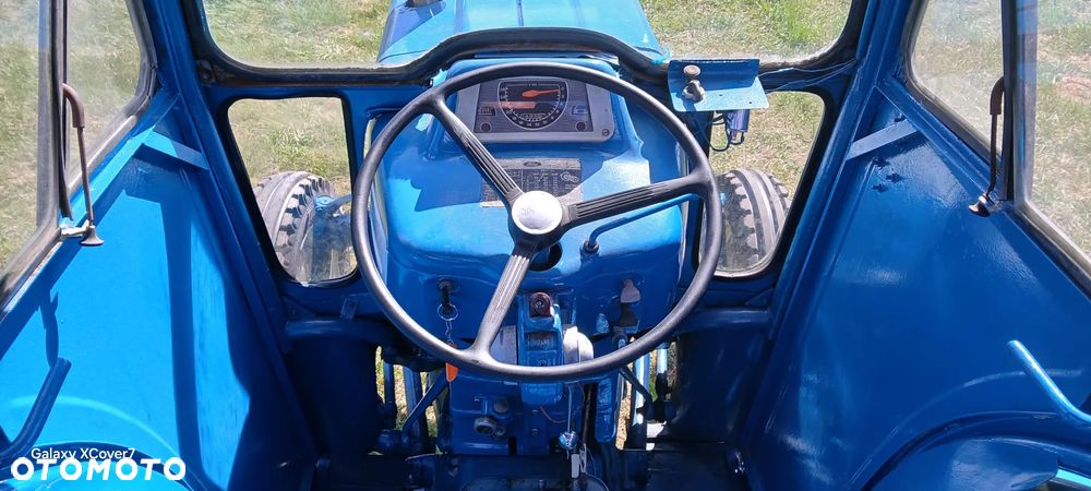 Ford Super Dexta 3000 - 10