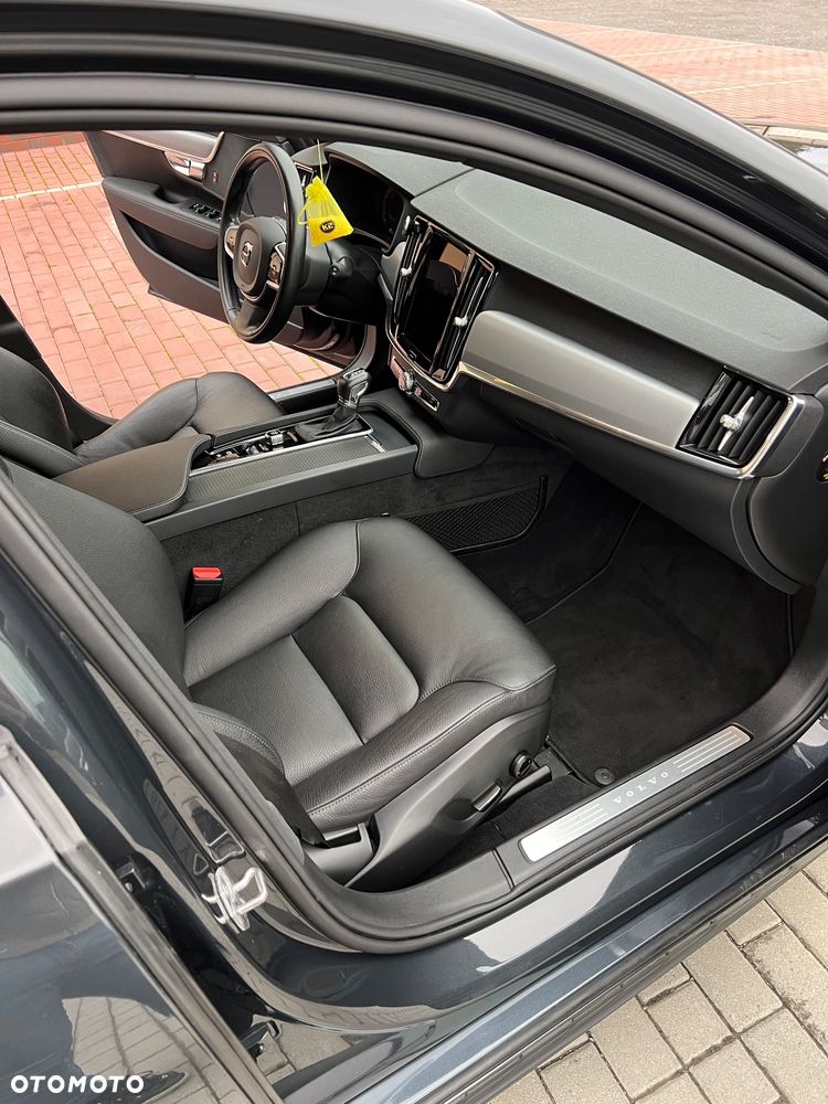 Volvo V90 D3 Geartronic Momentum - 21