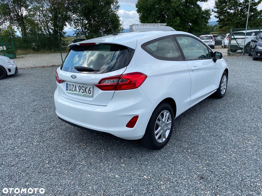 Ford Fiesta 1.1 S&S TREND - 4