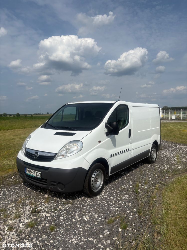 Opel Vivaro - 2