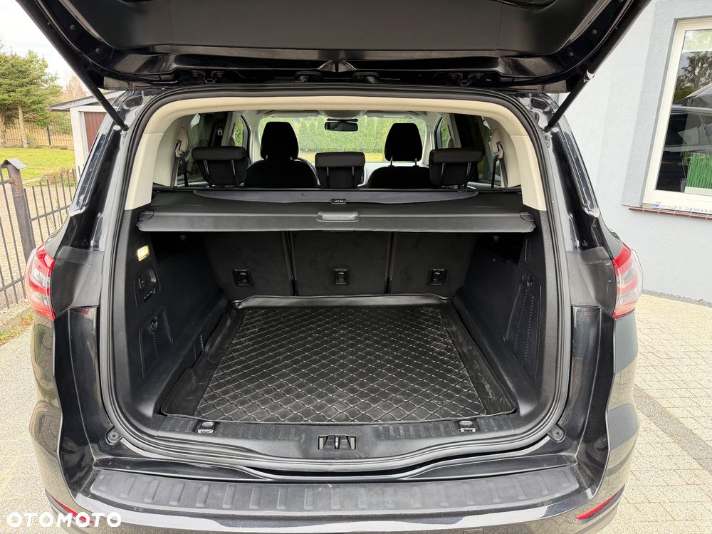 Ford S-Max 2.0 TDCi Titanium PowerShift - 11