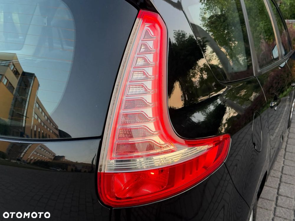 Renault Grand Scenic Gr 1.2 TCe Energy Limited EU6 - 34