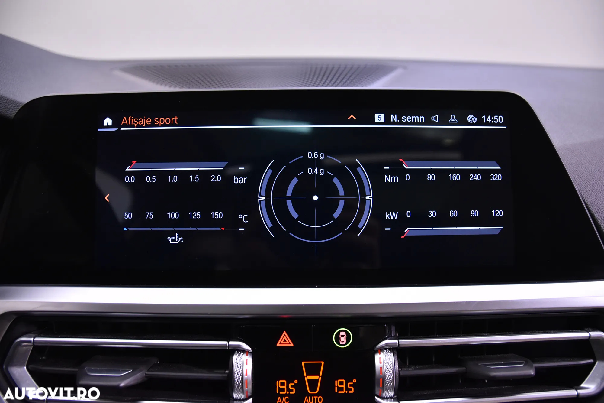 BMW Seria 3 318i Touring Aut. - 19
