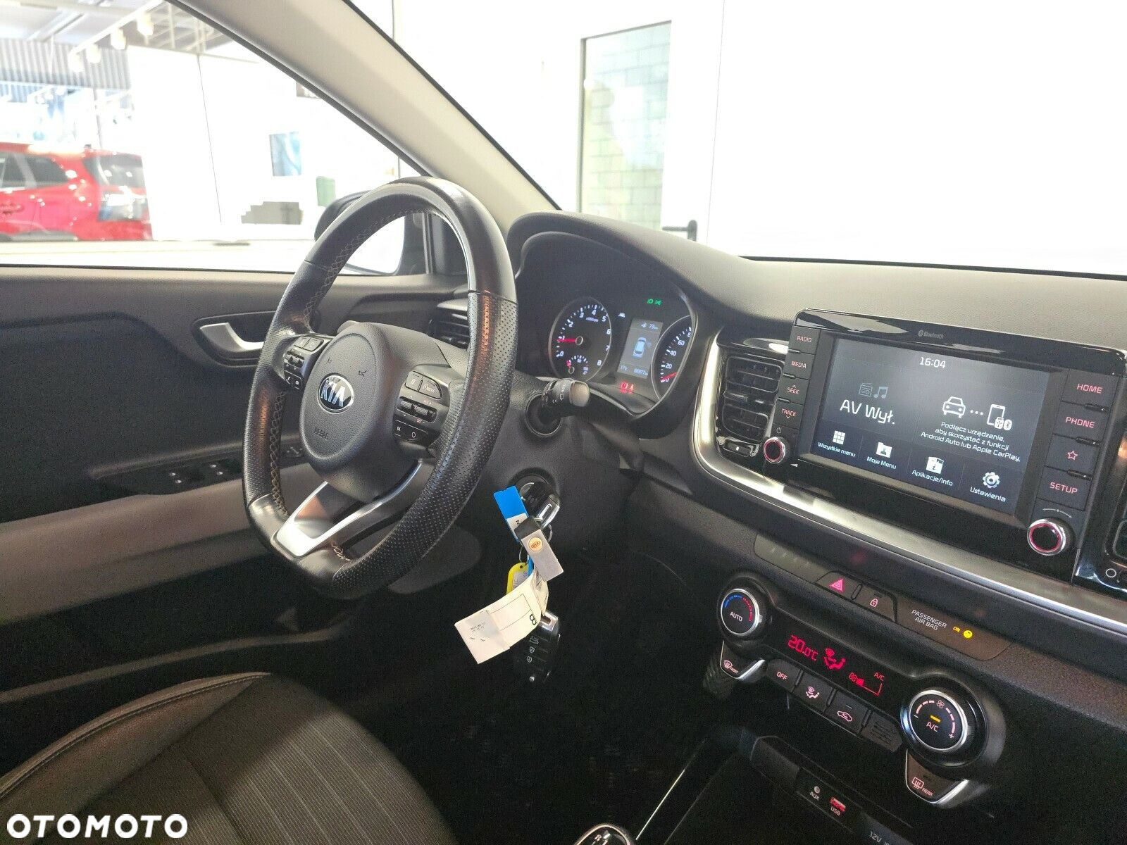 Kia Stonic - 16