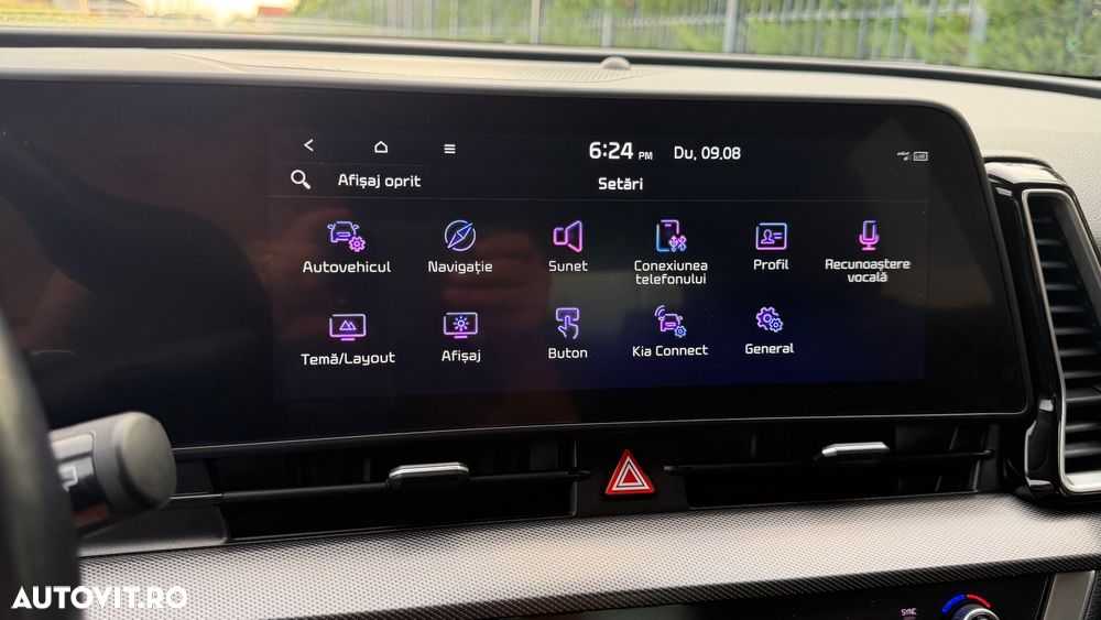 Kia Sportage 1.6 T-GDI PHEV 6AT 4x4 Business Line - 35