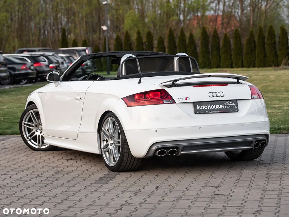 Audi TT S Roadster tronic - 11
