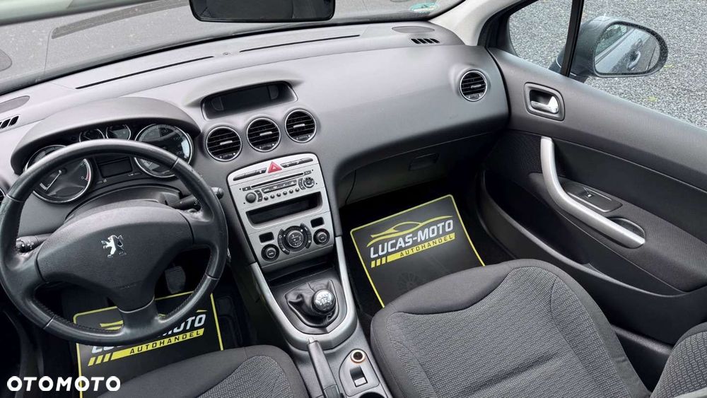 Peugeot 308 - 32
