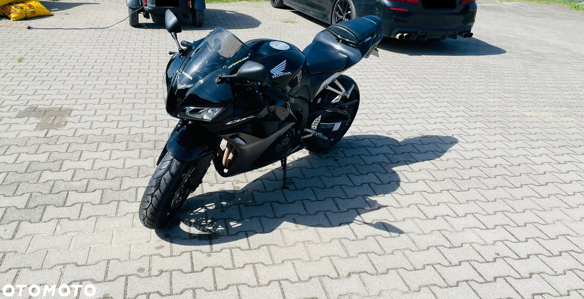 Honda CBR - 6