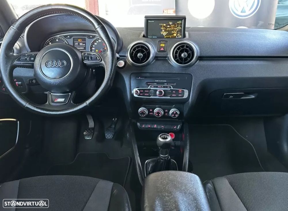 Audi A1 1.6 TDI S-line - 18