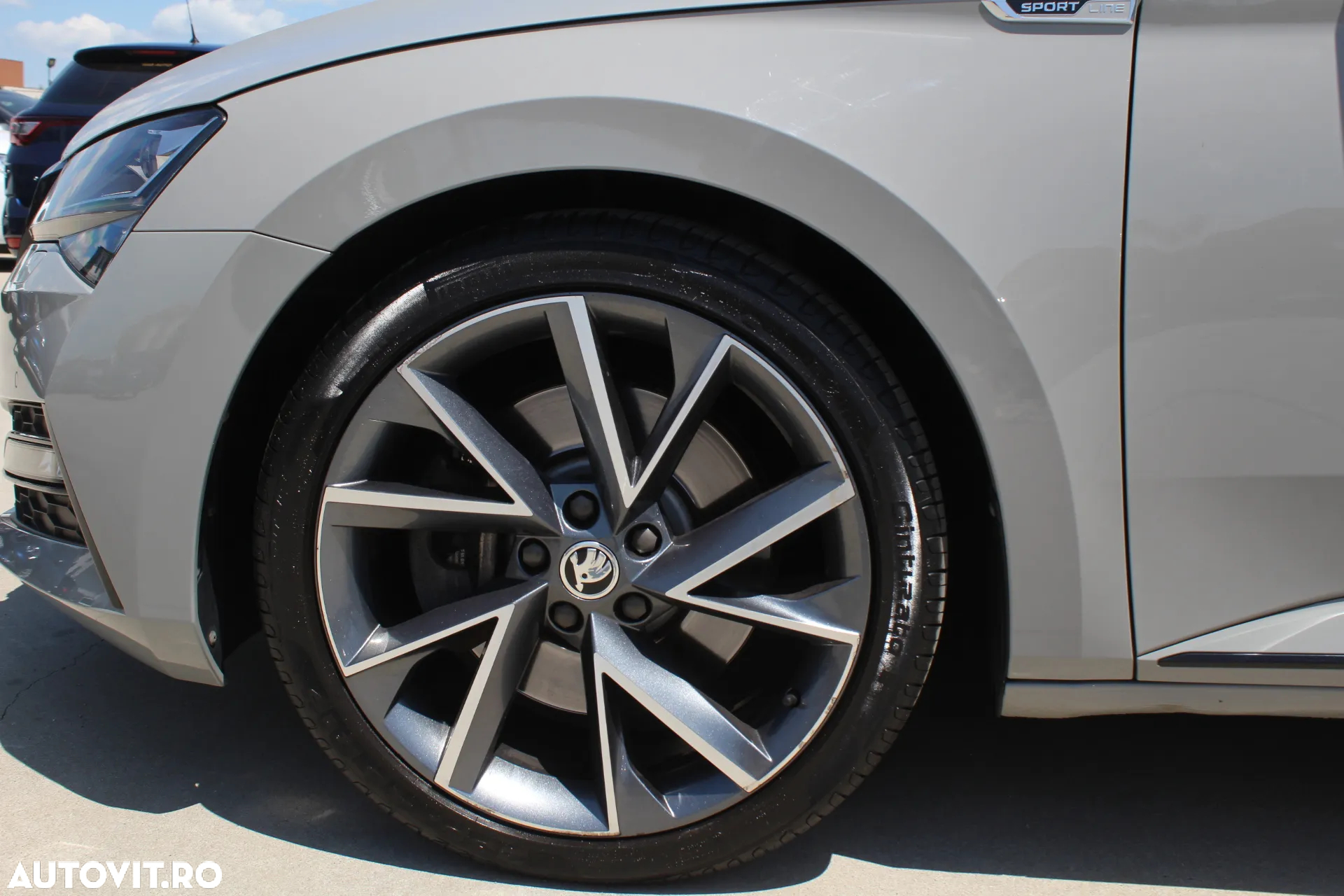 Skoda Superb 2.0 TSI 4X4 DSG Sportline - 29