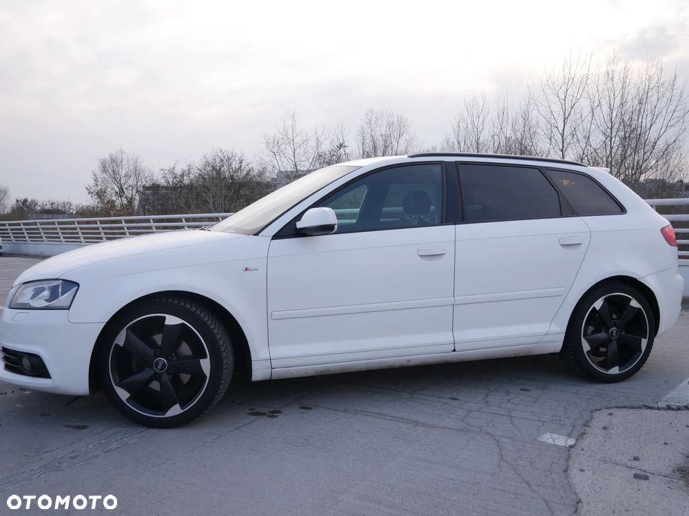 Audi A3 Sportback 1.4 TFSI S line Sportpaket (plus) - 3